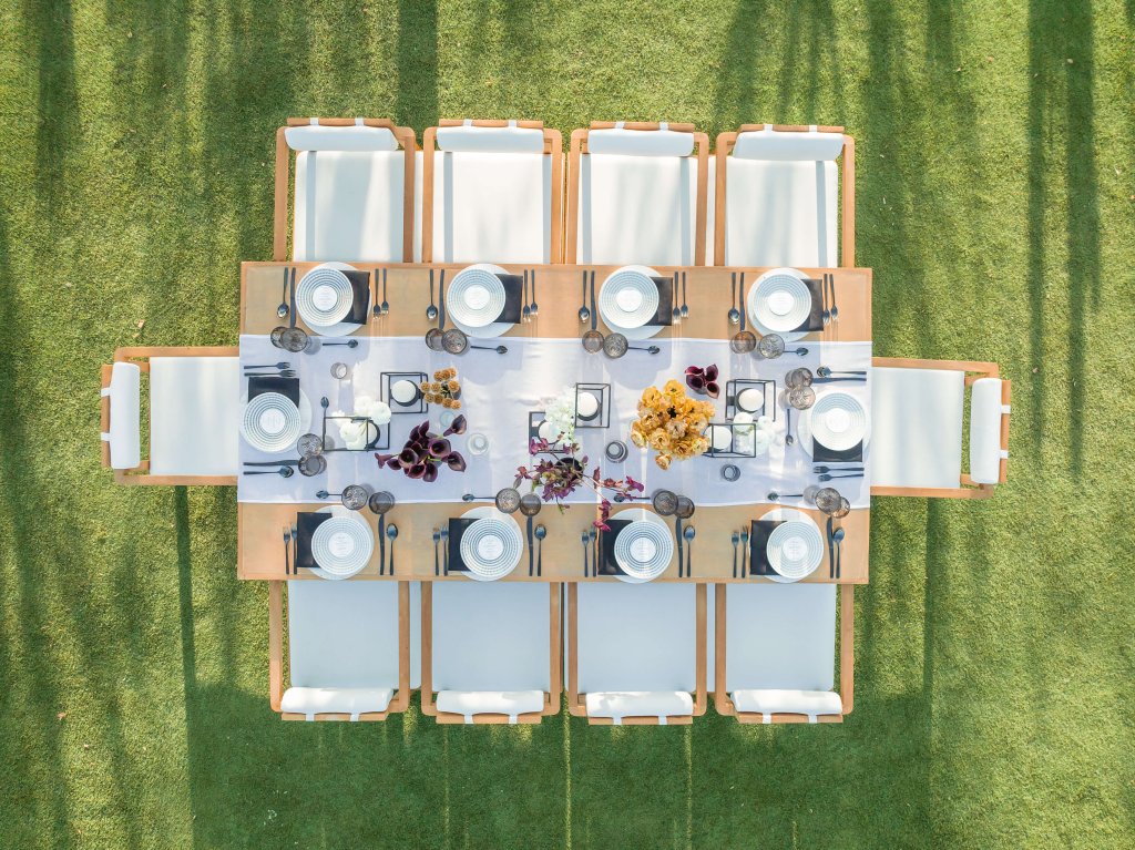 Elegant beachside wedding setup in Cabo.